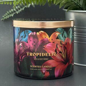 BBW Tropidelic Bath & Body Works 3 Wick Candle